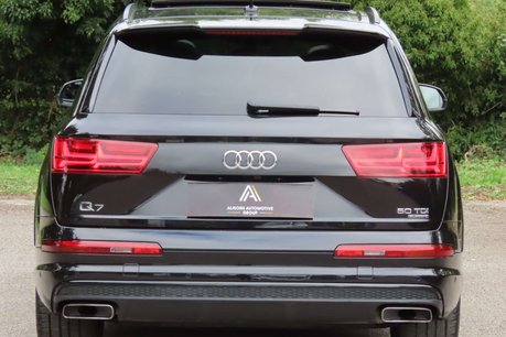 Audi Q7 3.0 TDI V6 50 Black Edition SUV 5dr Diesel Tiptronic quattro Euro 6 (s/s) ( 6