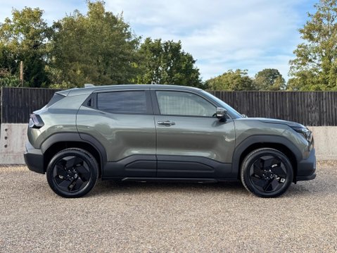 Suzuki e Vitara 61kWh Motion Auto 5dr 11