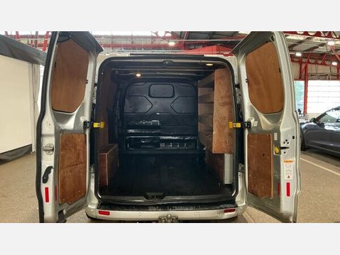 Ford Transit Custom 2.0 280 EcoBlue Limited L1 H1 Euro 6 5dr 4