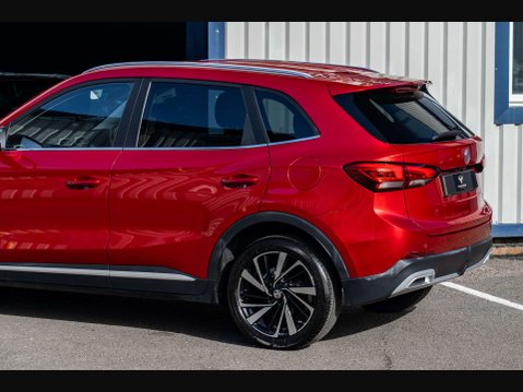 MG ZS 1.5 MG ZS Trophy HEV Auto 5dr 25