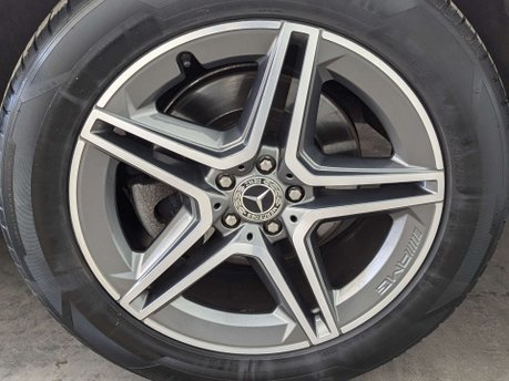 Mercedes-Benz GLE 2.9 GLE 400 AMG Line Premium+ D 4Matic Auto 4WD 5dr 32