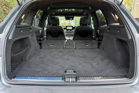 Mercedes-Benz GLC GLC 350 D 4MATIC AMG LINE PREMIUM PLUS -360 CAMERAS -FULL M/B SERVICE HIST 61