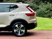 Volvo XC40 B4 PLUS 10