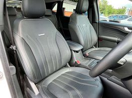 Ford Kuga 2.5 Kuga Vignale PHEV CVT 5dr 80