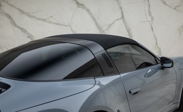 Porsche 911 Targa 4 GTS (992) 51