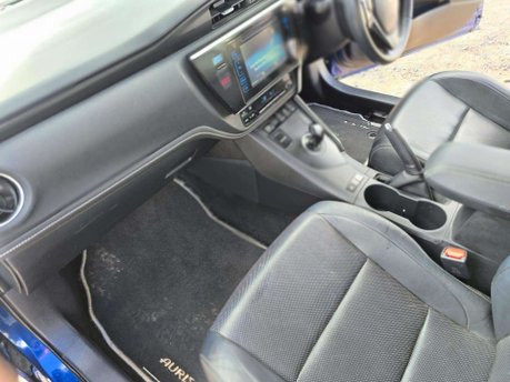 Toyota Auris 1.8 VVT-h Excel Touring Sports 5dr Petrol Hybrid CVT Euro 6 (s/s) (136 ps) 36