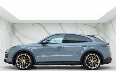 Porsche Cayenne Turbo GT 2