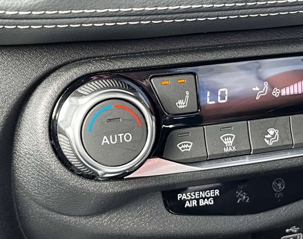 Nissan Juke 1.0 Juke Tekna DiG-T 5dr 45