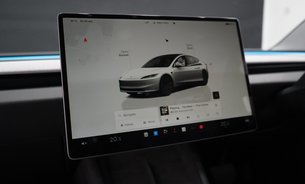 Tesla Model 3 RWD White Interior c300 Mile Range Vented Seats GROK AI One Owner VAT Q 24