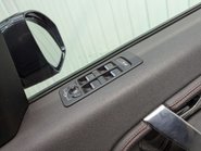 Land Rover Discovery Sport 1.5 Discovery Sport R-Dynamic SE P300e Auto 4WD 5dr 82