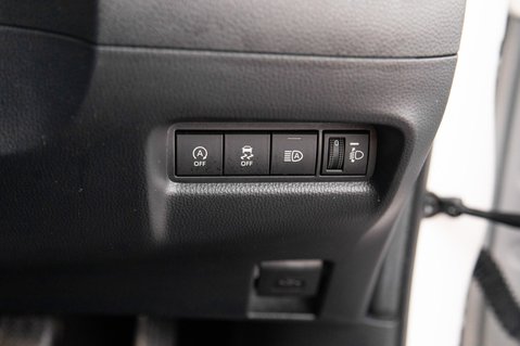 Toyota Aygo X VVT-I PURE 16