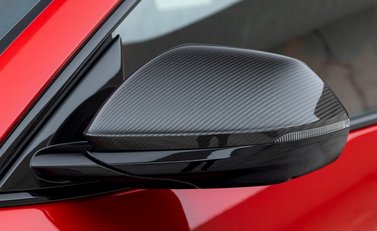 Lamborghini Urus 30