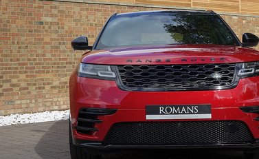 Land Rover Range Rover Velar R-Dynamic D300 HSE 3