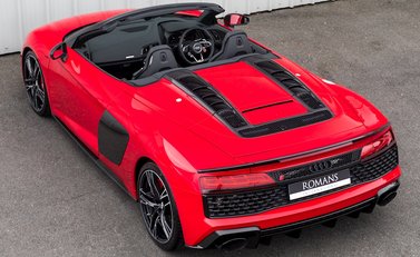 Audi R8 Spyder V10 Performance Carbon Black 10