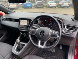 Renault Clio 1.0 Clio Iconic Bose TCe 5dr 17