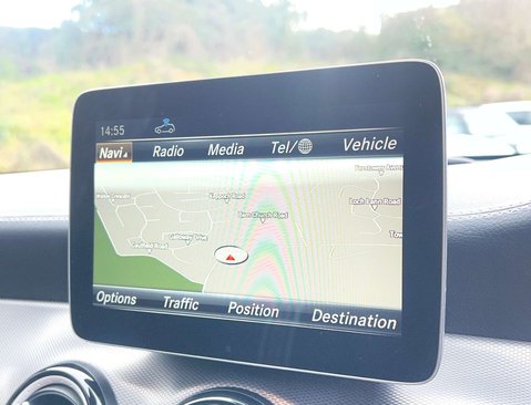 Mercedes-Benz CLA Class 2.1 CLA 220 WhiteArt D Auto 5dr 16