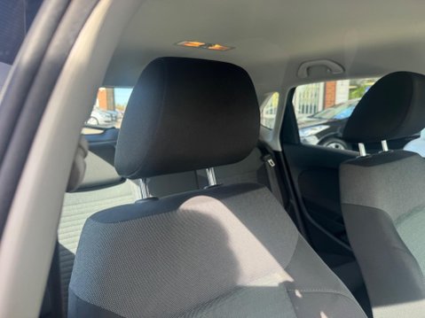 Volkswagen Polo 1.4 SE Euro 5 5dr 22