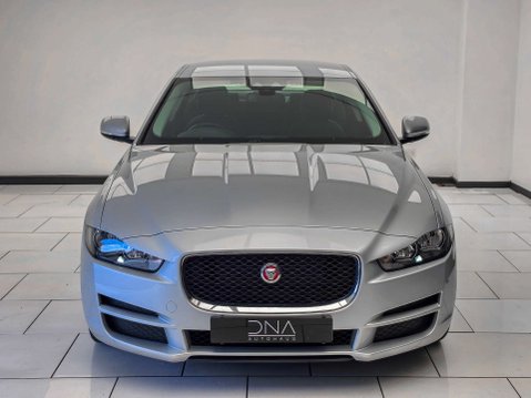 Jaguar XE 2.0 XE SE D 4dr 16