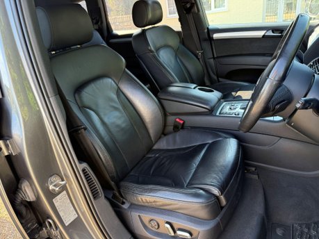 Audi Q7 3.0 TDI V6 S line Plus Tiptronic quattro Euro 5 (s/s) 5dr 11