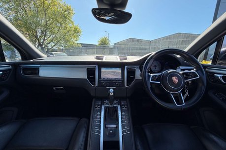 Porsche Macan 3.0 TD V6 S SUV 5dr Diesel PDK 4WD Euro 6 (s/s) (258 ps) 23