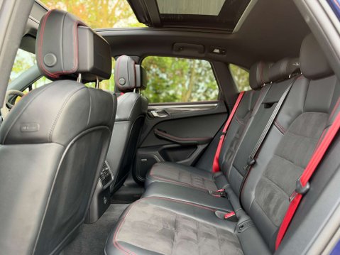 Porsche Macan 2.9 Macan GTS Semi-Auto 4WD 5dr 27