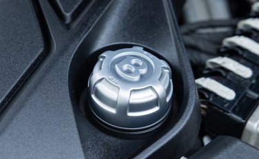 Bentley Bentayga V8 41