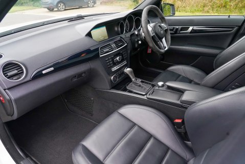 Mercedes-Benz C Class C63 AMG EDITION 507 8