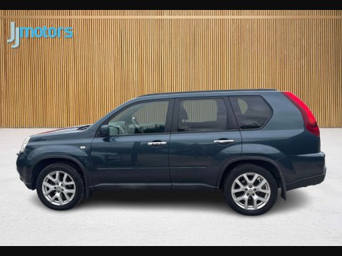 Nissan X-Trail 2.0 dCi Tekna SUV 5dr Diesel Manual 4WD Euro 5 (173 ps) 10