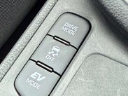 Toyota Yaris 1.5 Yaris Design HEV CVT 5dr 15