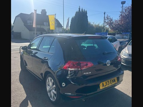 Volkswagen Golf 2.0 TDI BlueMotion Tech GT Euro 5 (s/s) 5dr 2