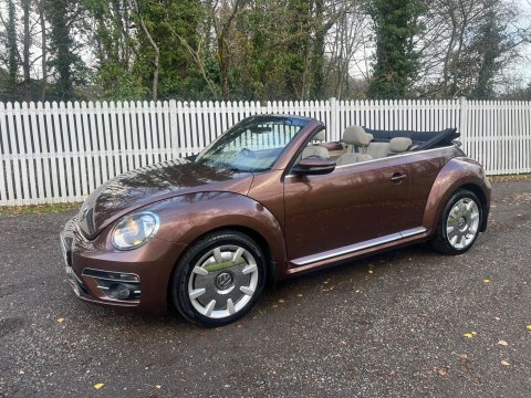 Volkswagen Beetle DESIGN TSI BLUEMOTION TECHNOLOGY 48