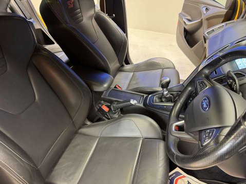 Ford Focus 2.0 Focus ST-3 T 5dr 42