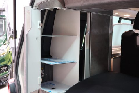 Volkswagen California OCEANI 4MOTION DSG HUGE SPEC VERY RARE  5 YEAR WARRANTY FROM NEW  4 BERTH 32