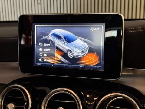 Mercedes-Benz GLC 2.1 GLC220d AMG Line (Premium) G-Tronic 4MATIC Euro 6 (s/s) 5dr 72