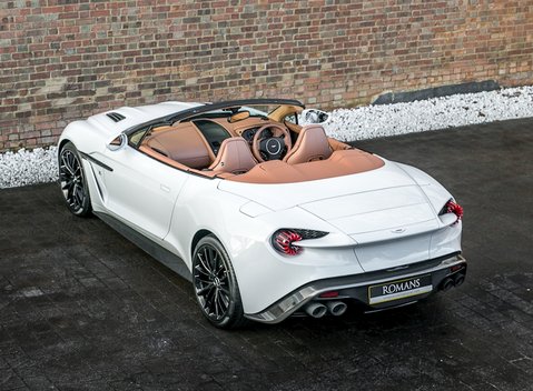 Aston Martin Zagato Vanquish Volante 5