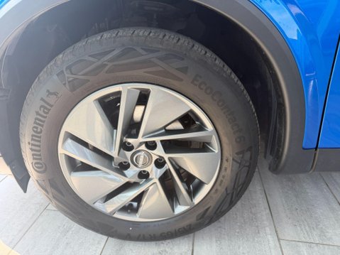 Nissan Qashqai 1.3 DIG-T MHEV Acenta Premium Euro 6 (s/s) 5dr 15