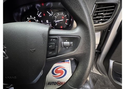 Peugeot Expert 2.0 BlueHDi 1200 Professional Premium Long Crew Van Double Cab 6dr Diesel M 53