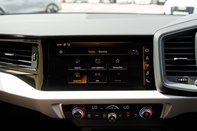 Audi A1 SPORTBACK TFSI S LINE 19