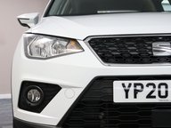 SEAT Arona TSI SE TECHNOLOGY 25