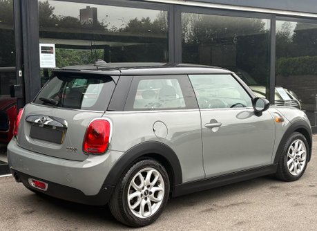 Mini Hatch Cooper 1.5 Pepper 3 door + VISUAL BOOST + REVERSE CAMERA + REAR PDC 2