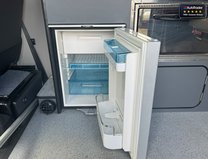 Volkswagen Transporter Highline|Camper|DSG|Auto|4 Berth|4 Belts|Twin Hob|Cooker|Vanlux 13