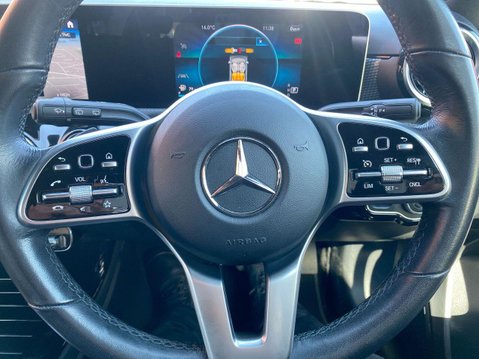 Mercedes-Benz A Class 1.3 A200 Sport (Executive) Hatchback 5dr Petrol 7G-DCT Euro 6 (s/s) (163 ps 43