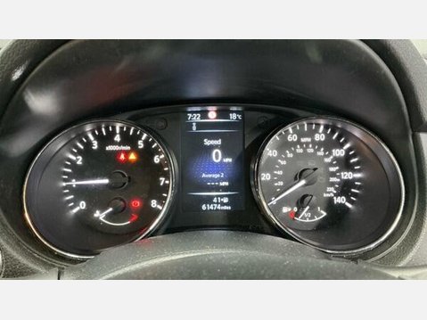 Nissan Qashqai 1.2 DIG-T N-Connecta 2WD Euro 6 (s/s) 5dr 10