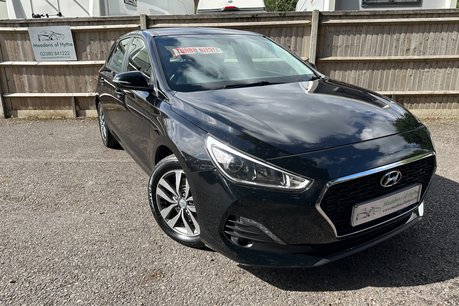 Hyundai i30 1.6 CRDI SE NAV 5 Dr