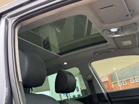 Hyundai TUCSON CRDI PREMIUM SE MHEV 26
