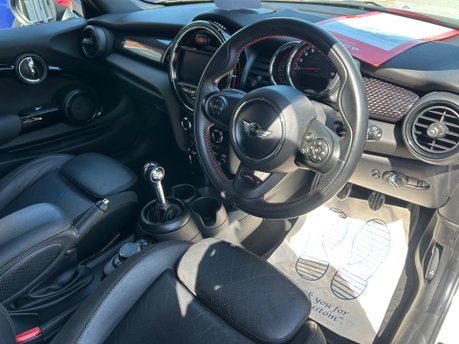 Mini Hatch 2.0 John Cooper Works Euro 6 (s/s) 3dr 17