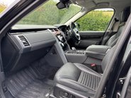 Land Rover Discovery D300 HSE Panel Van - Rear Seat Conversion / Black Pack 15