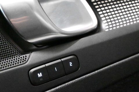 Volvo XC40 1.5 XC40 R-Design Pro T5 Recharge Auto 5dr 26