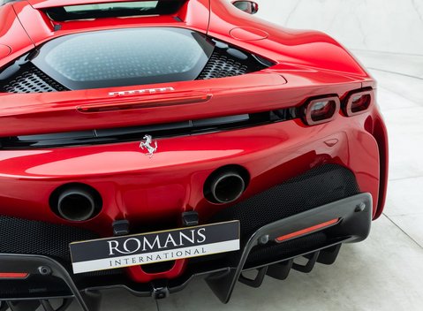 Ferrari SF90 Stradale 27