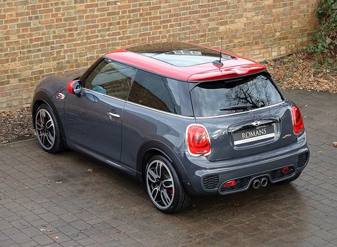 Mini Hatch John Cooper Works 18